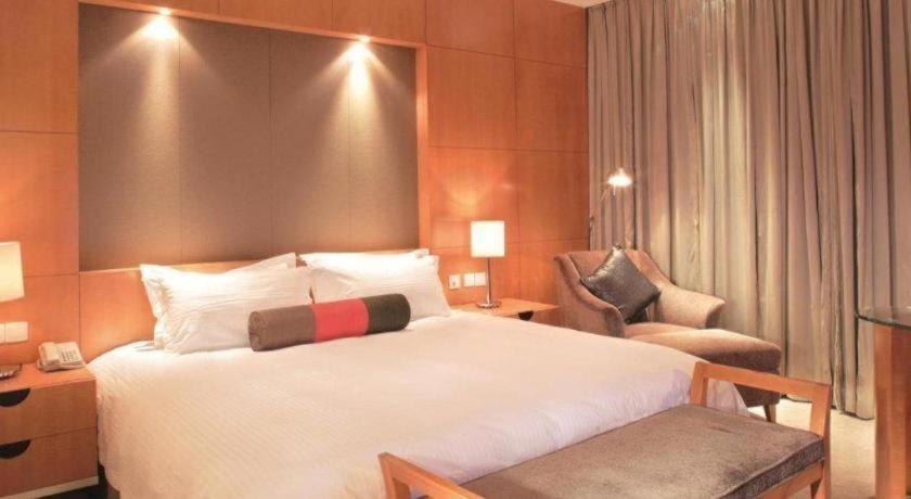 Tian Cheng Jin Jiang Hotel 4*